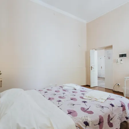 Apartament Color22 Bari