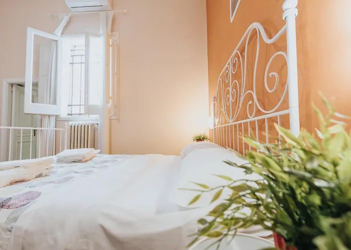 Color22 Apartment Bari