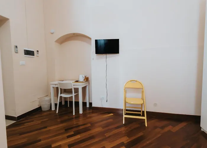 Color22 Apartment Bari