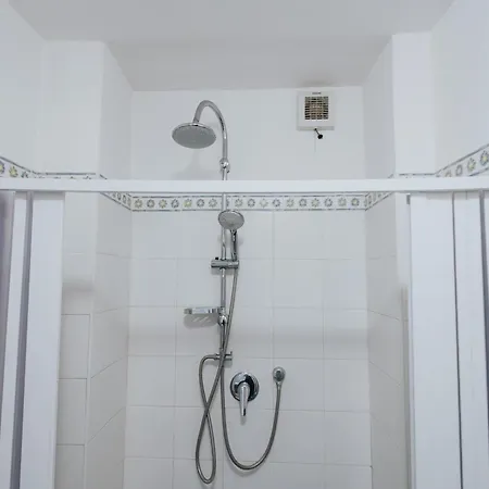 Color22 Apartment Bari